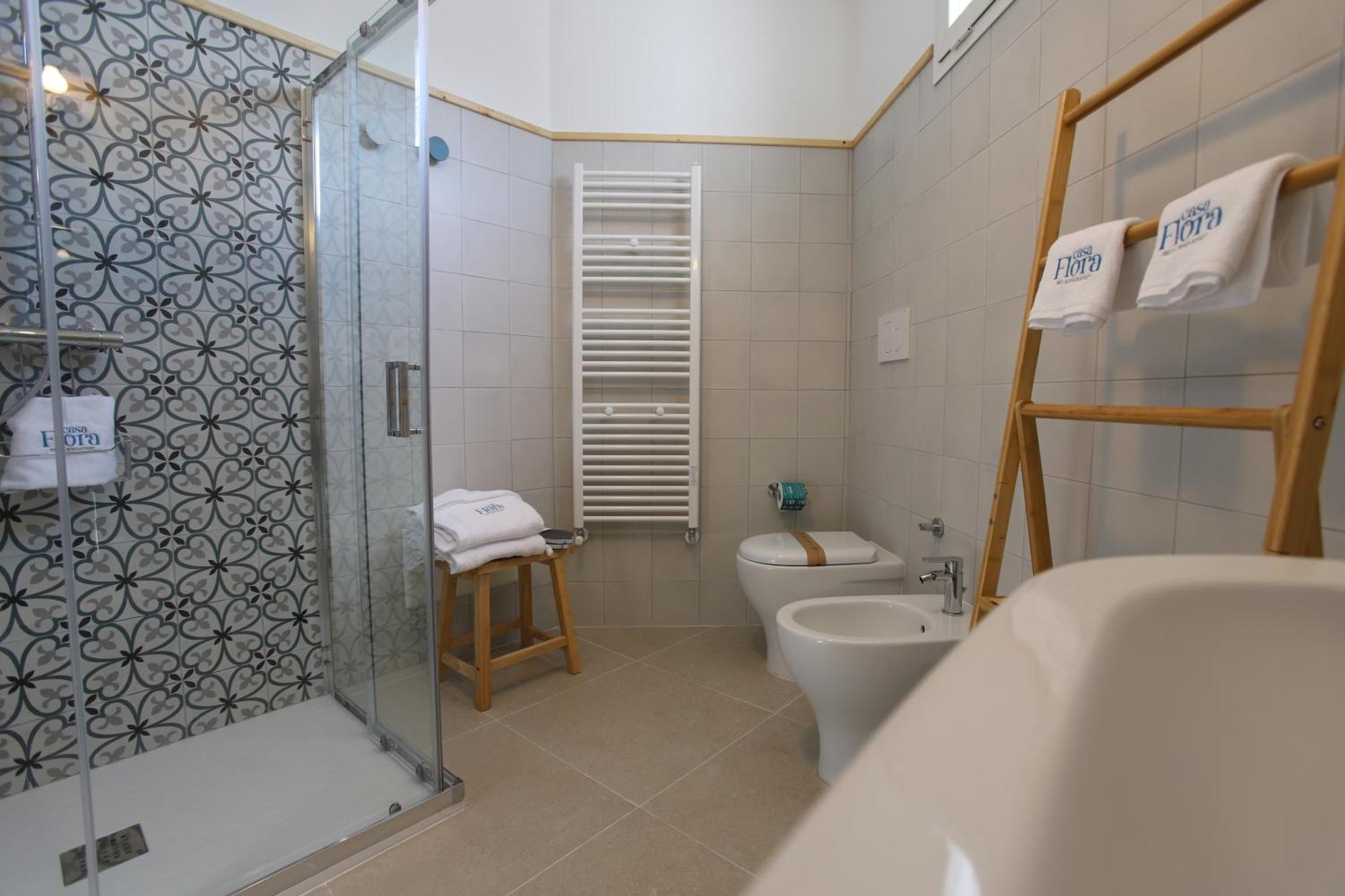 Casa Flora - Bed And Breakfast 토레 산 지오반니 우겐토 외부 사진